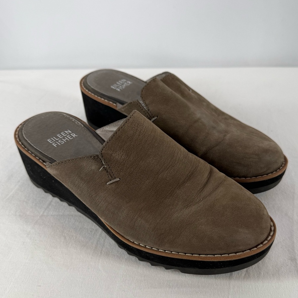 Eileen Fisher Suede Wedge Mule in‎ Taupe Size 6.5